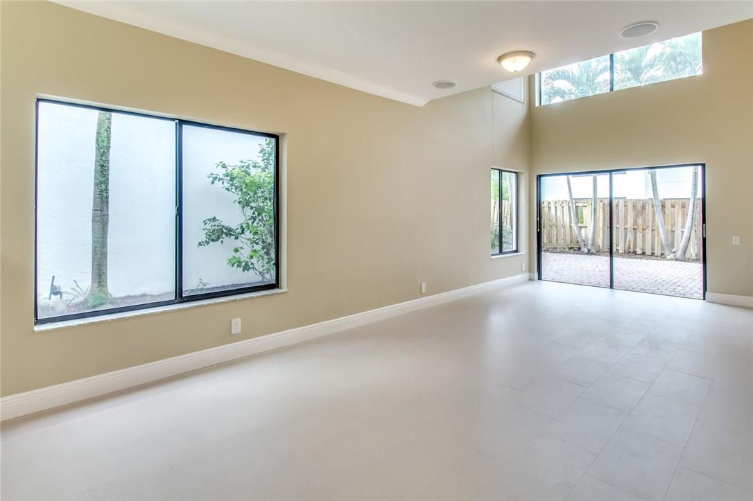21726 Cromwell Circle Boca Raton, FL 33486 - Photo 9 of 43 Photo 9