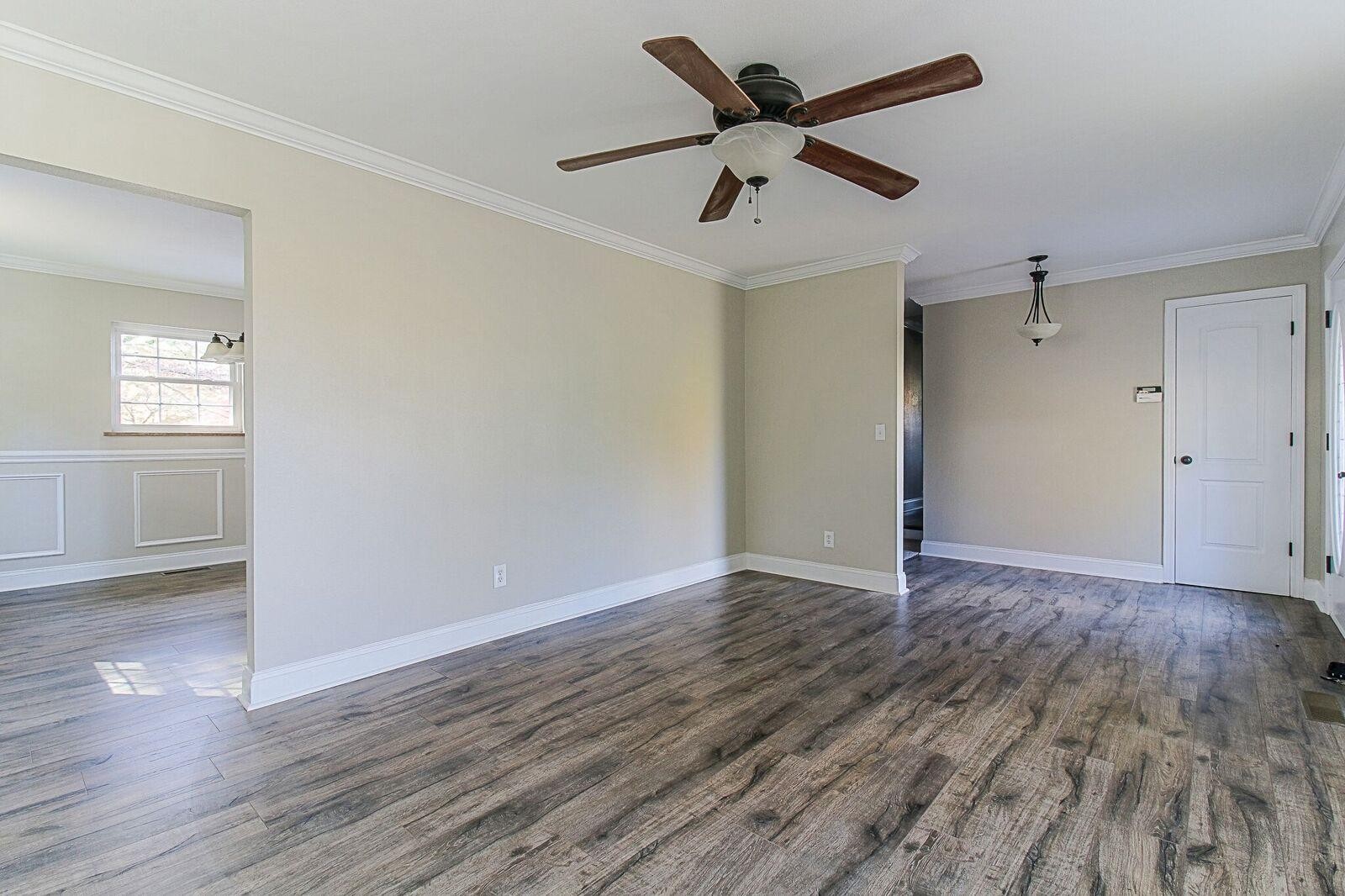 2823 Roberts Road Mascot, TN 37806 - Photo 5 of 35 Gallery Image 5