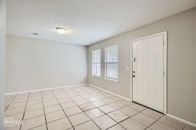 $1,295 | 1102 Jefferson Street, Unit A, McKinney, TX 75069