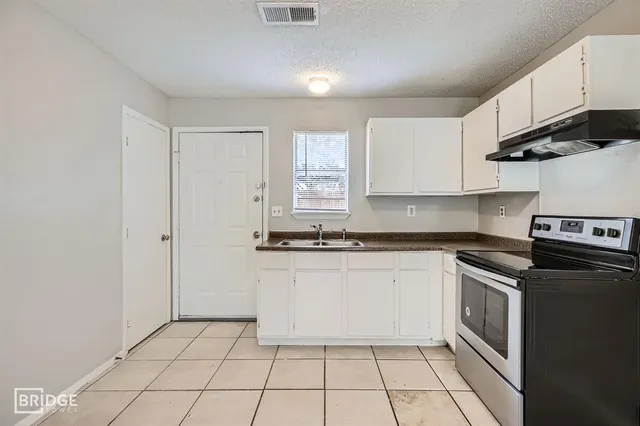 $1,295 | 1102 Jefferson Street, Unit A, McKinney, TX 75069