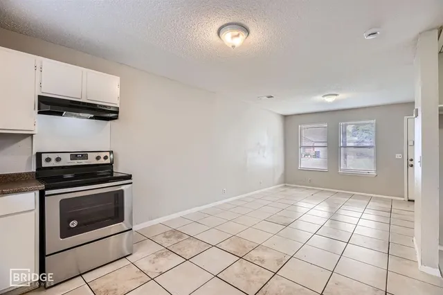 $1,295 | 1102 Jefferson Street, Unit A, McKinney, TX 75069