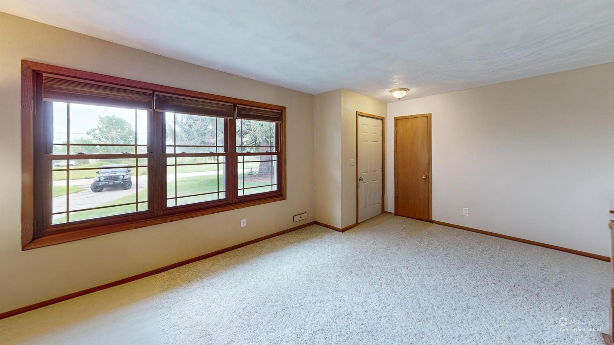 2420 Kenyon Road Owatonna, MN 55060 - Photo 3 of 11 Gallery Image 3