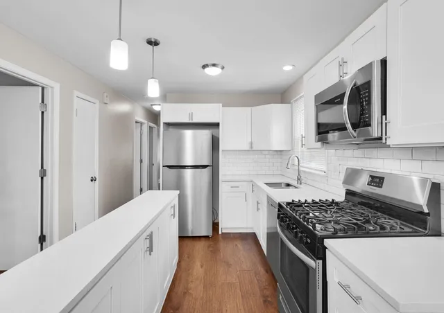 $229,900 | 294 Madison Avenue, Calumet City, IL 60409