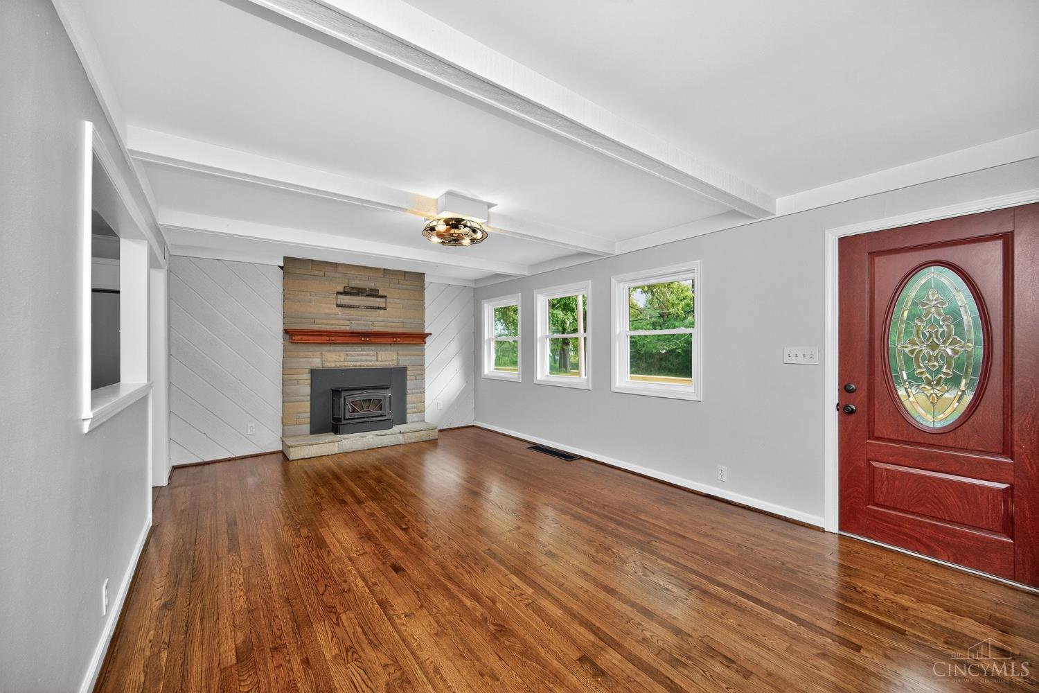 5975 Buckwheat Road Milford, OH 45150 - Photo 7 of 50