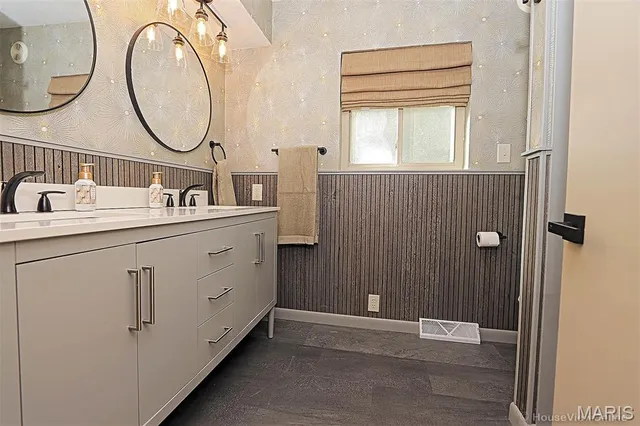 $329,900 | 2717 Jewel Drive, Cape Girardeau, MO 63703