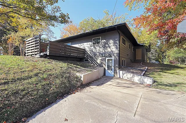 $329,900 | 2717 Jewel Drive, Cape Girardeau, MO 63703