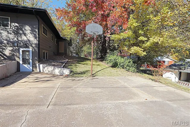 $329,900 | 2717 Jewel Drive, Cape Girardeau, MO 63703