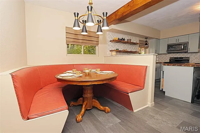 $329,900 | 2717 Jewel Drive, Cape Girardeau, MO 63703