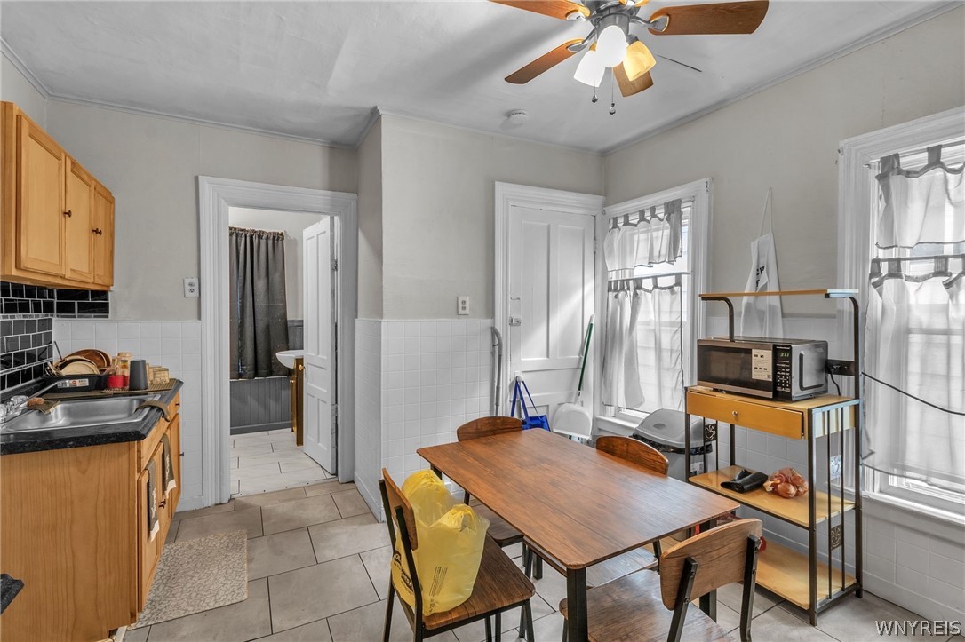 288 Abbott Road Buffalo, NY 14220 - Photo 12 of 32