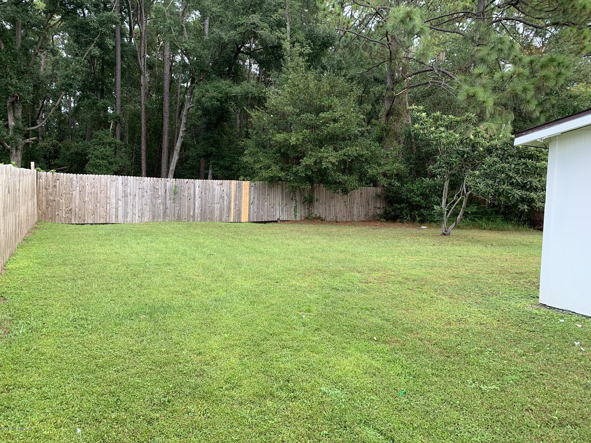 5003 Arrowsmith Road Jacksonville, FL 32208 - Photo 5 of 33 IMG_2600