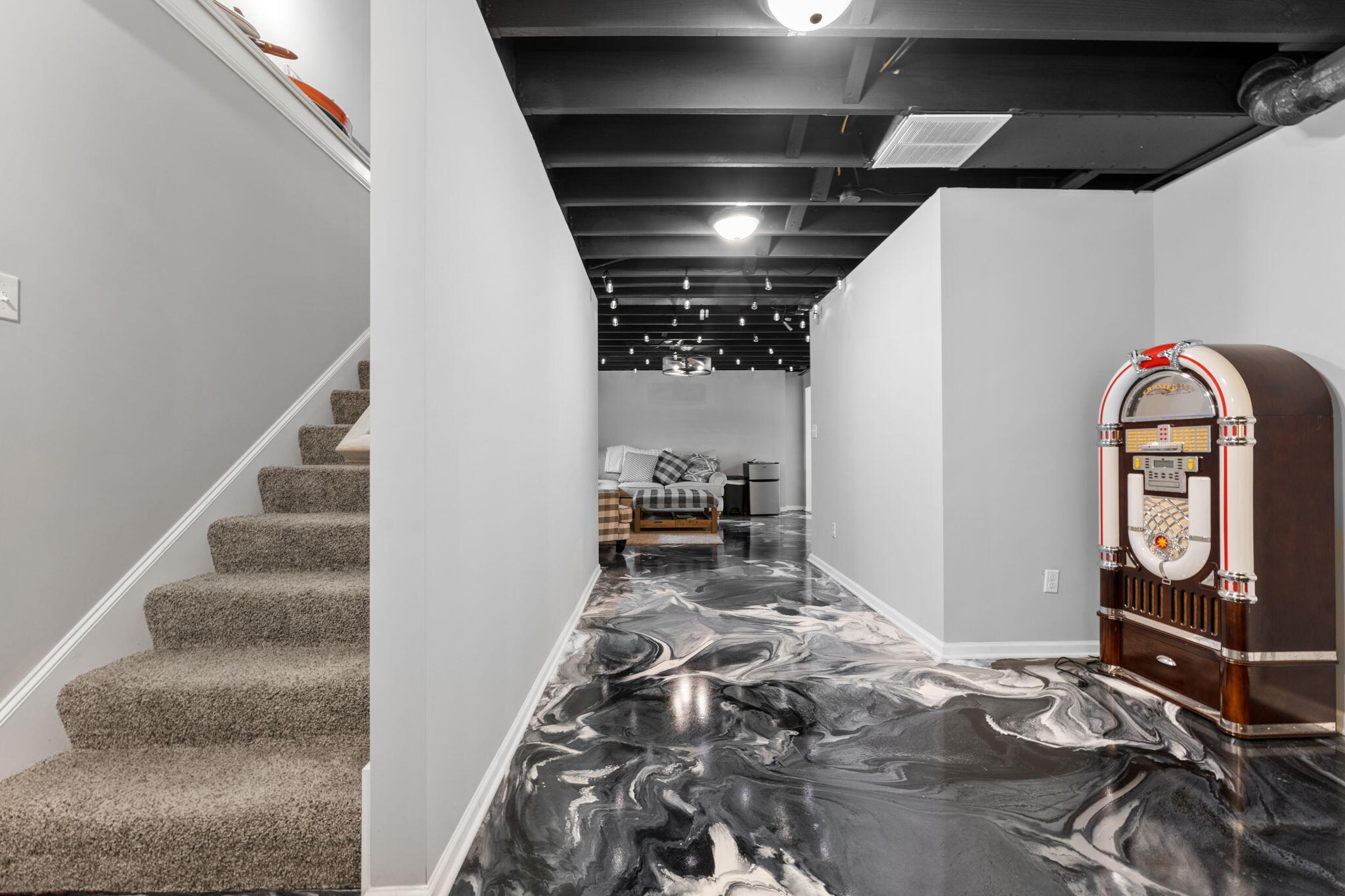 5956 Beacon Lane Portage, IN 46368 - Photo 44 of 57 a view of a hallway to a room