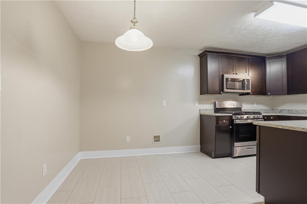 4570 Post Ridge Lane Stonecrest, GA 30038 - Photo 6 of 18