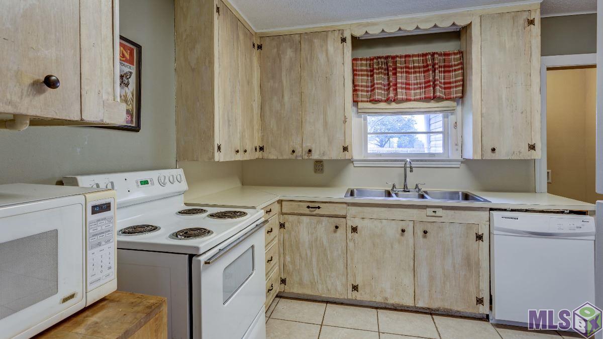 448 Linda Circle Baton Rouge, LA 70806 - Photo 6 of 18 Gallery Image 6