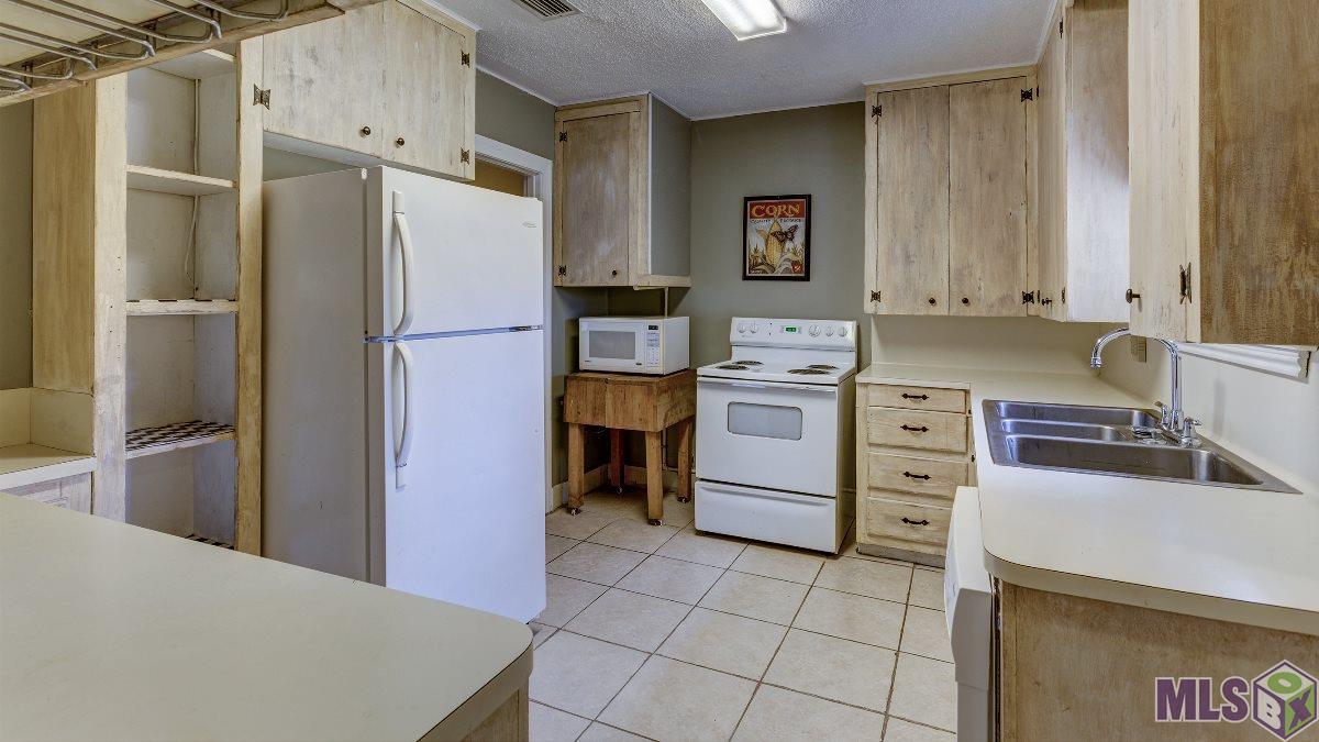 448 Linda Circle Baton Rouge, LA 70806 - Photo 7 of 18 Gallery Image 7