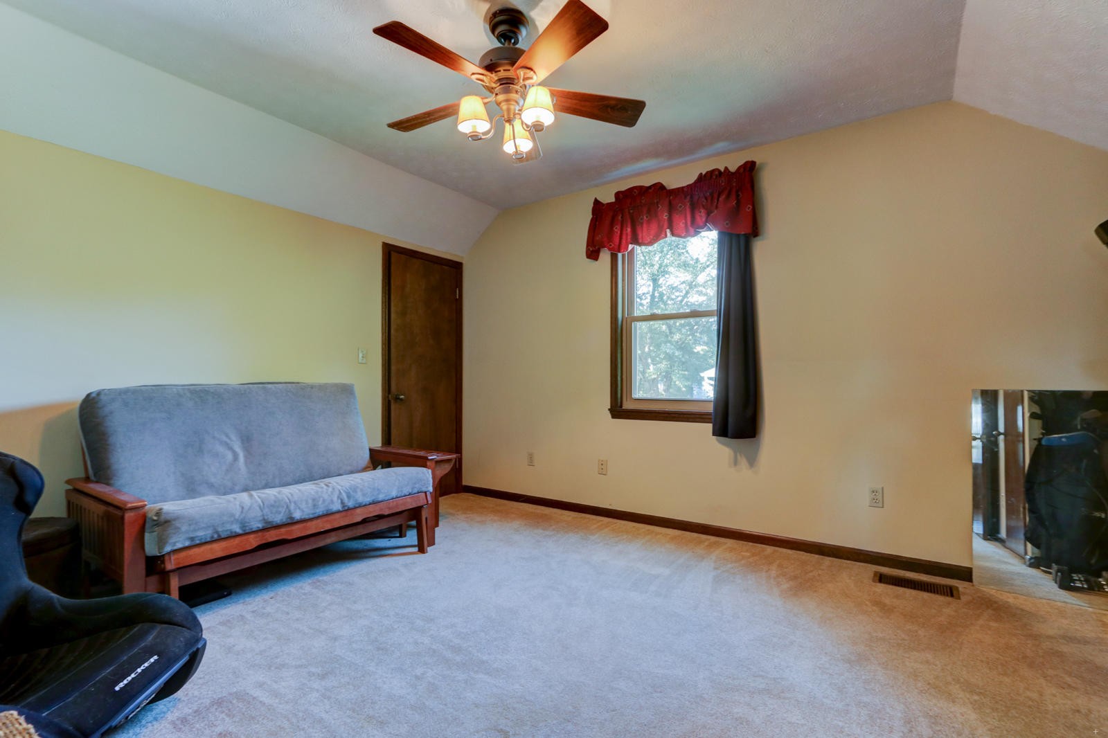 8813 Flintlock Road Knoxville, TN 37931 - Photo 14 of 19 Gallery Image 14