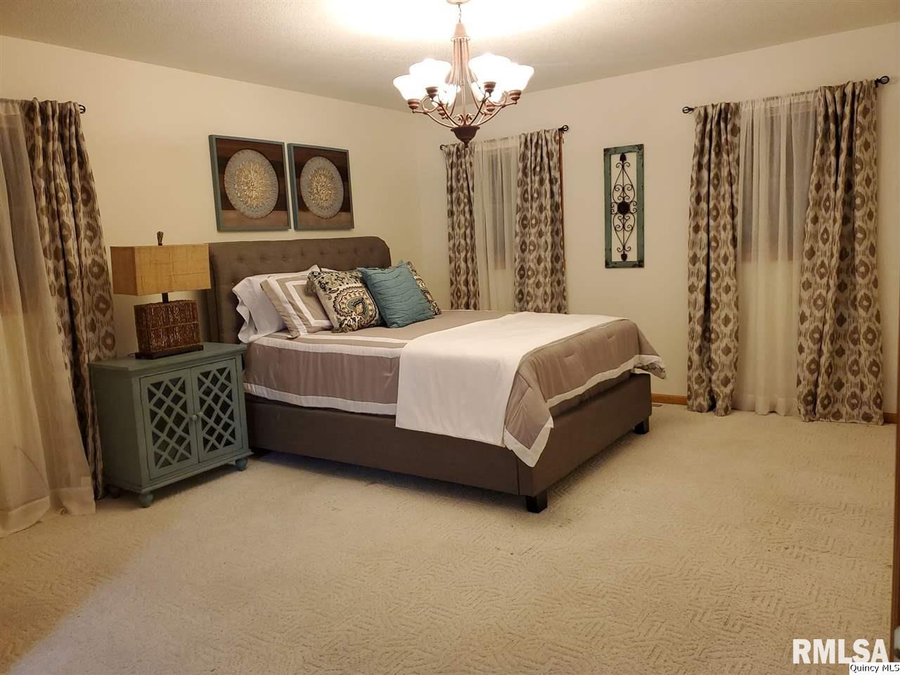 2056 East 2300th Street Camp Point, IL 62320 - Photo 16 of 34 Gallery Image 16