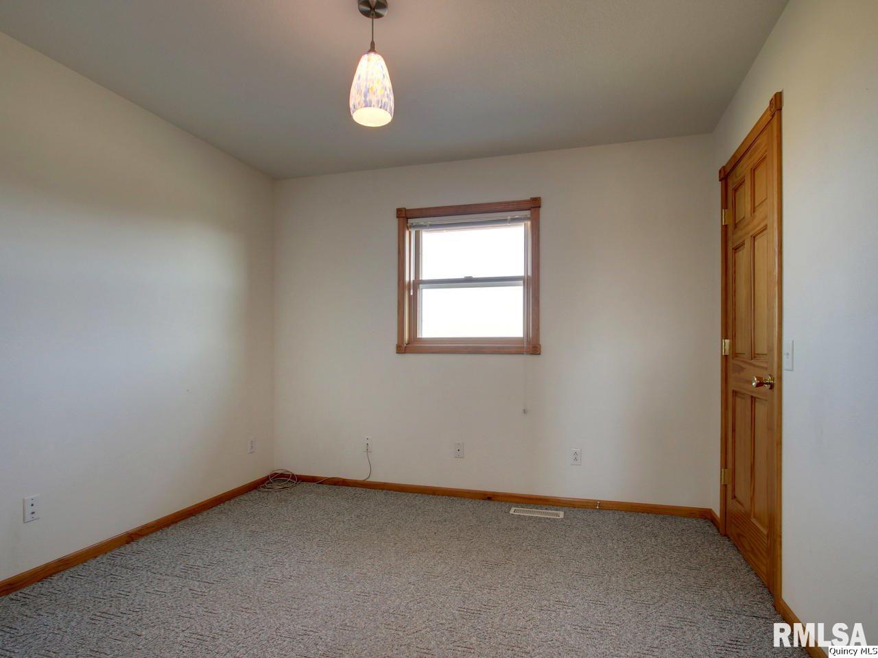 2056 East 2300th Street Camp Point, IL 62320 - Photo 26 of 34 Gallery Image 26