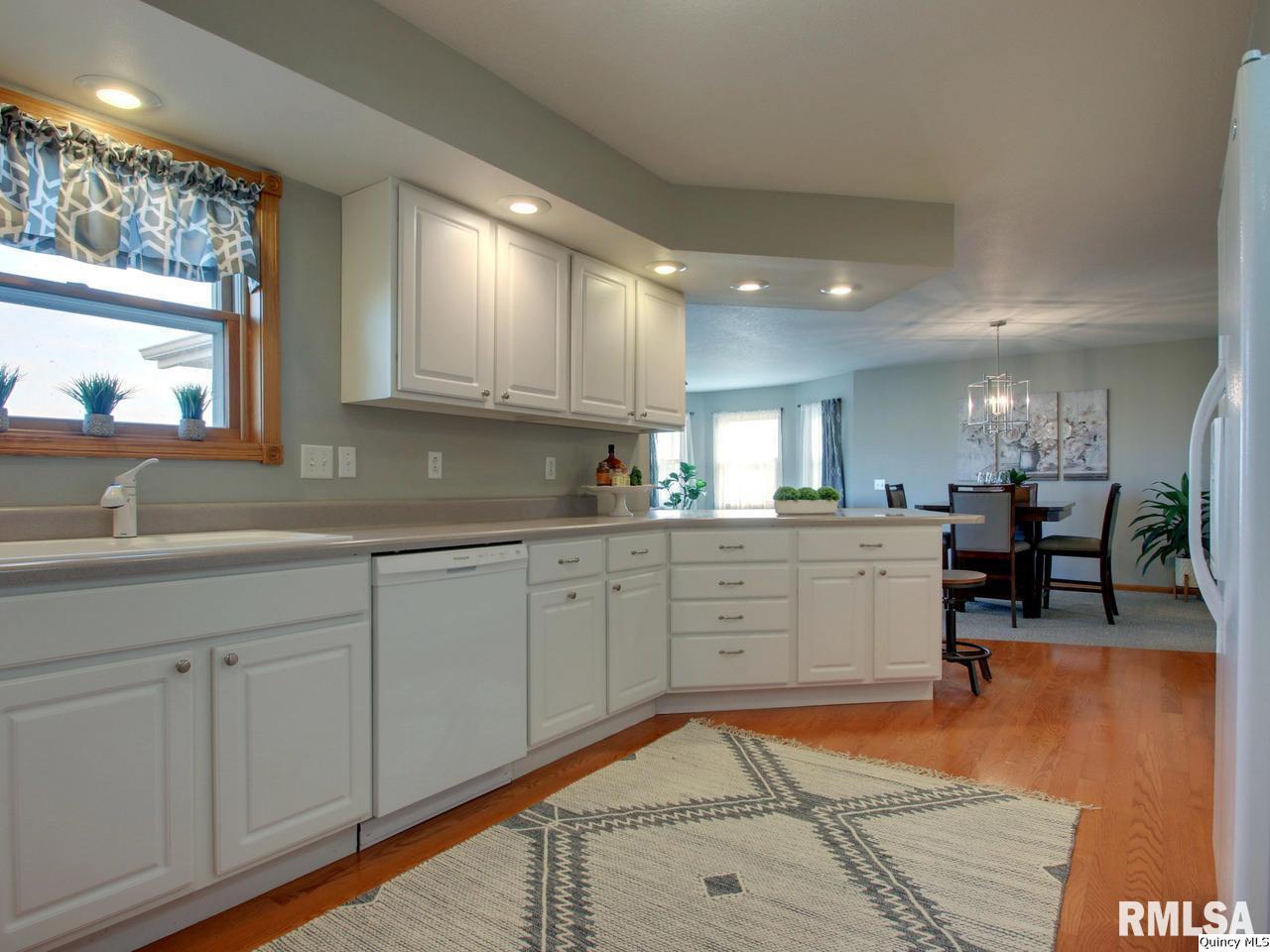 2056 East 2300th Street Camp Point, IL 62320 - Photo 10 of 34 Gallery Image 10