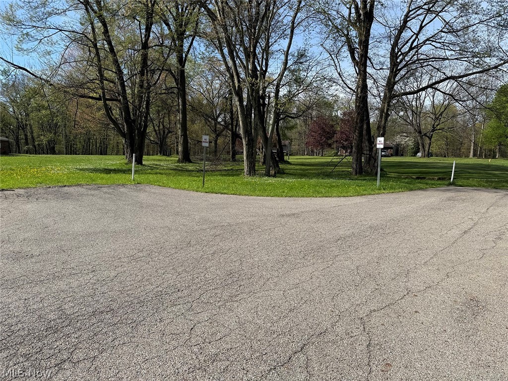 Chestnut Ridge Road Southeast Masury, OH 44438 - Photo 13 of 17