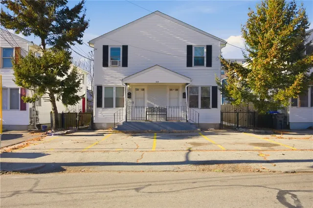 $569,000 | 523 Dexter Street, Providence, RI 02907