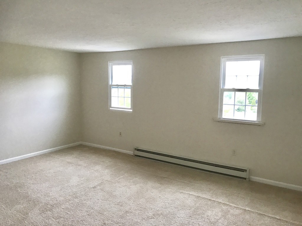 16 Plantation Road, Unit 16 Oxford, MA 01540 - Photo 13 of 22 Gallery Image 13