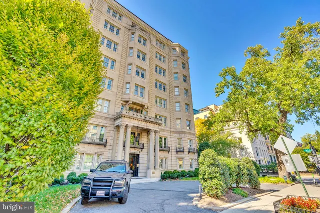 $499,900 | 1026 16th Street Northwest, Unit 505, Washington, DC 20036