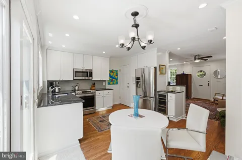 $799,000 | 1128 Powhatan Street, Alexandria, VA 22314