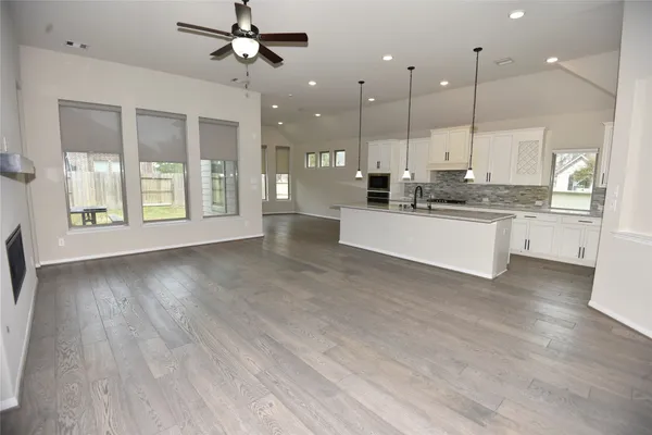 $2,790 | 1204 Night Owl Court, Conroe, TX 77385