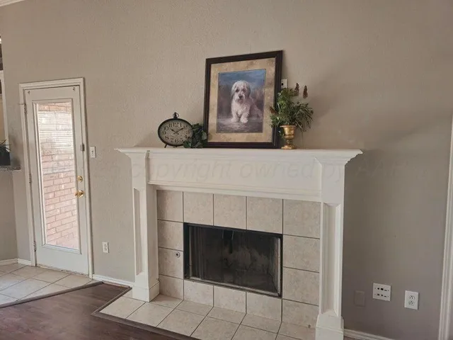 a view of a livingroom with a fireplace