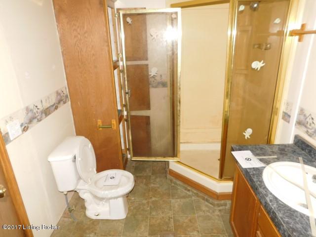 3992 Bardstown Road Lawrenceburg, KY 40342 - Photo 22 of 46 Master Bathroom (3)