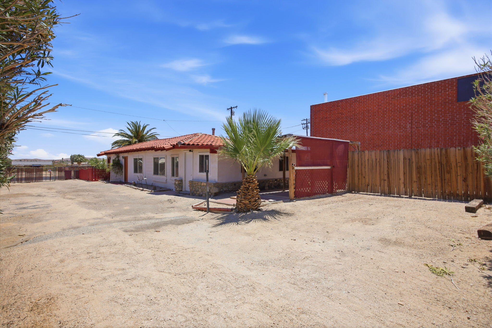 6757 Adobe Road Twentynine Palms, CA 92277 - Photo 19 of 61 19-web-or-mls-19