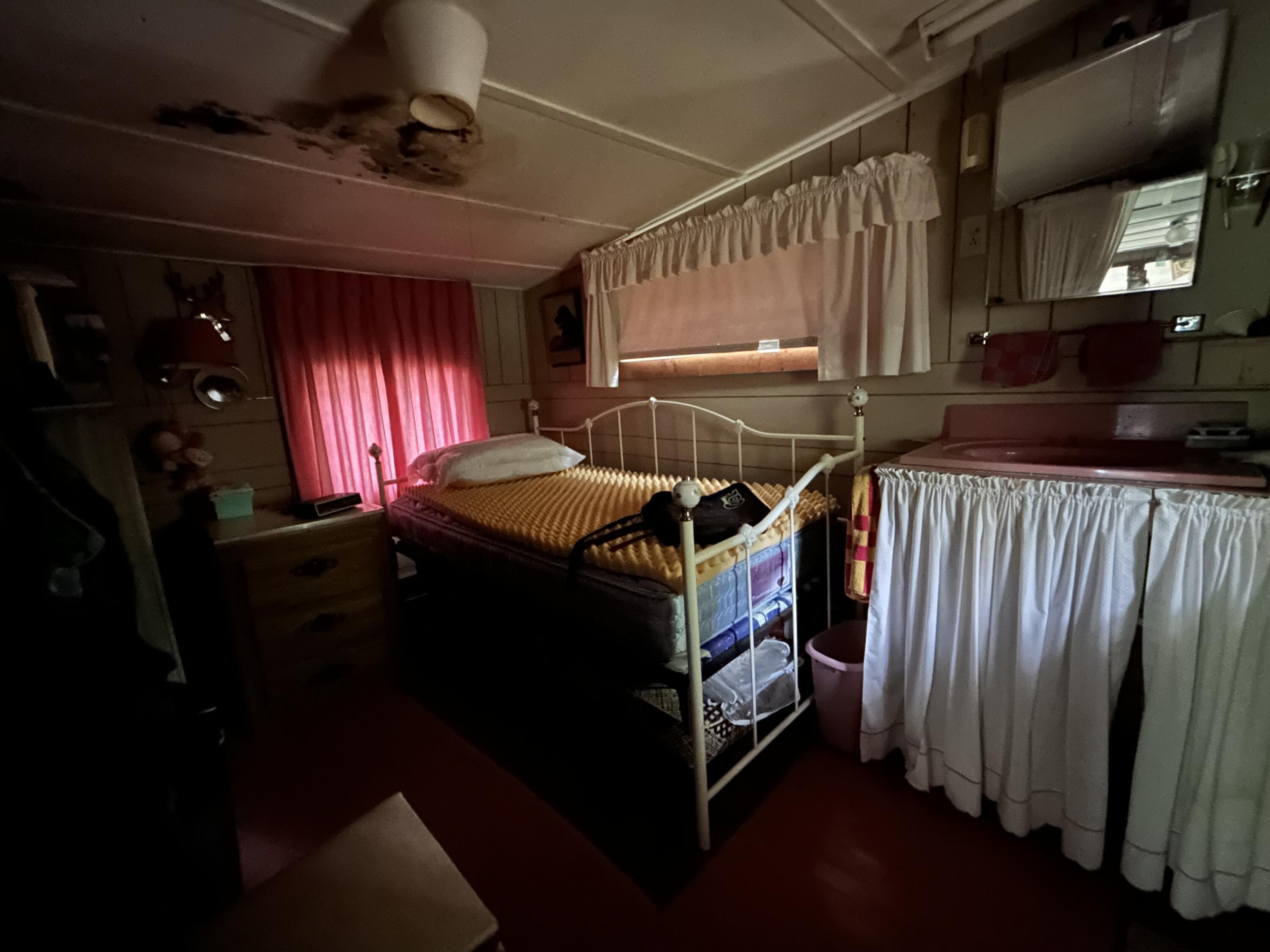 4 Gilbert Circle Oquossoc, ME 04964 - Photo 8 of 32 IMG_3019