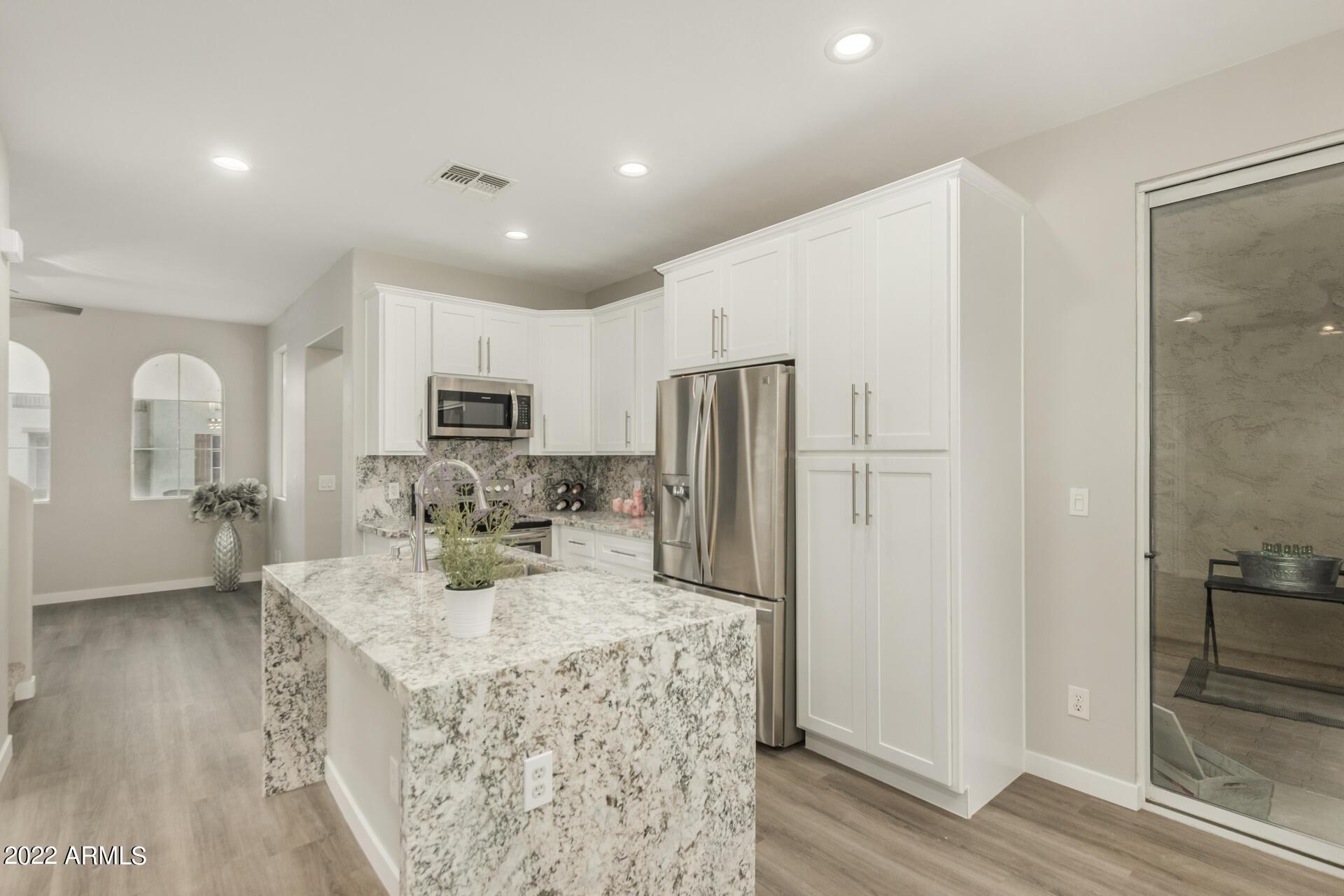 1427 East Romley Road Phoenix, AZ 85040 - Photo 14 of 46 20 - Romley