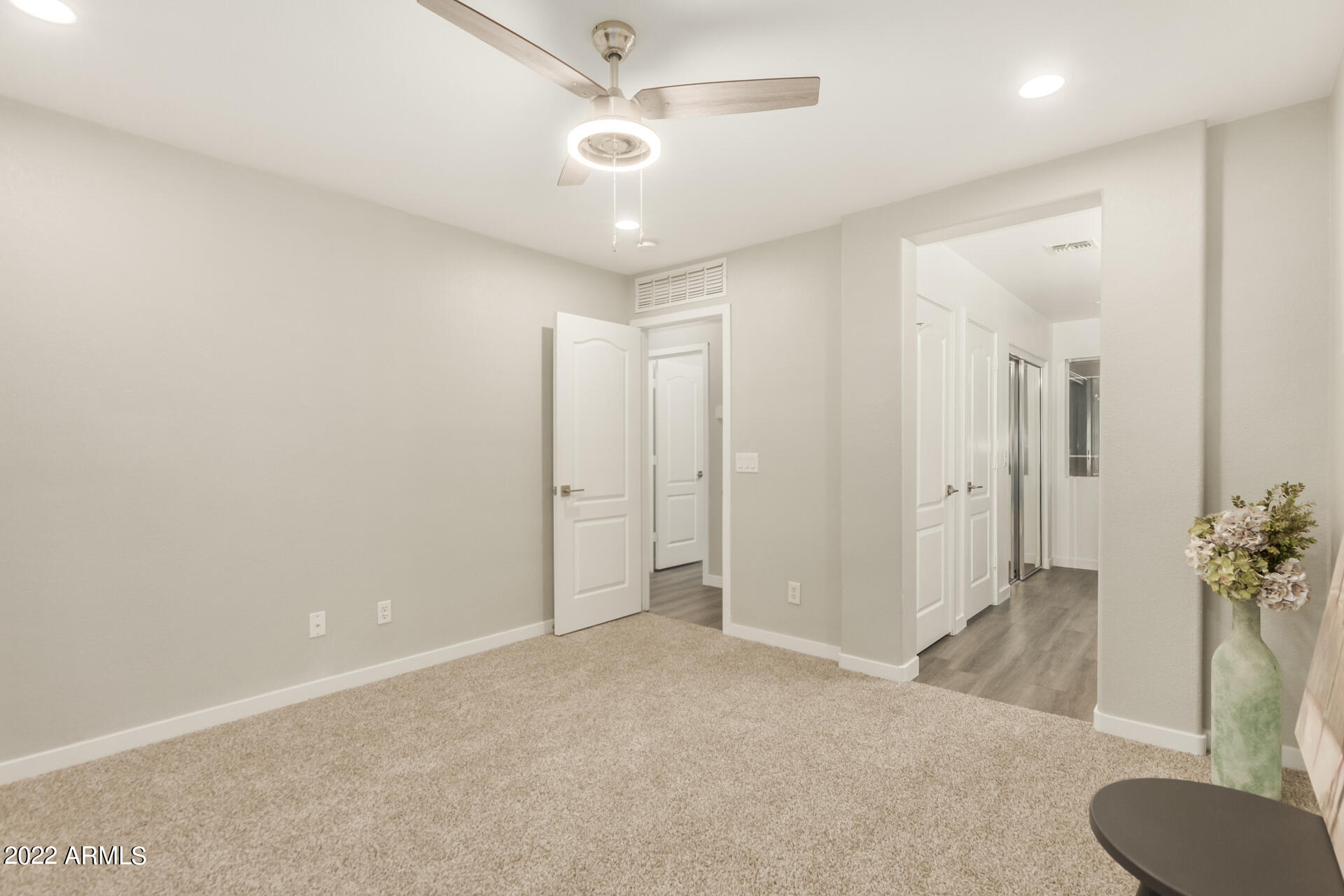 1427 East Romley Road Phoenix, AZ 85040 - Photo 25 of 46 30 - Romley