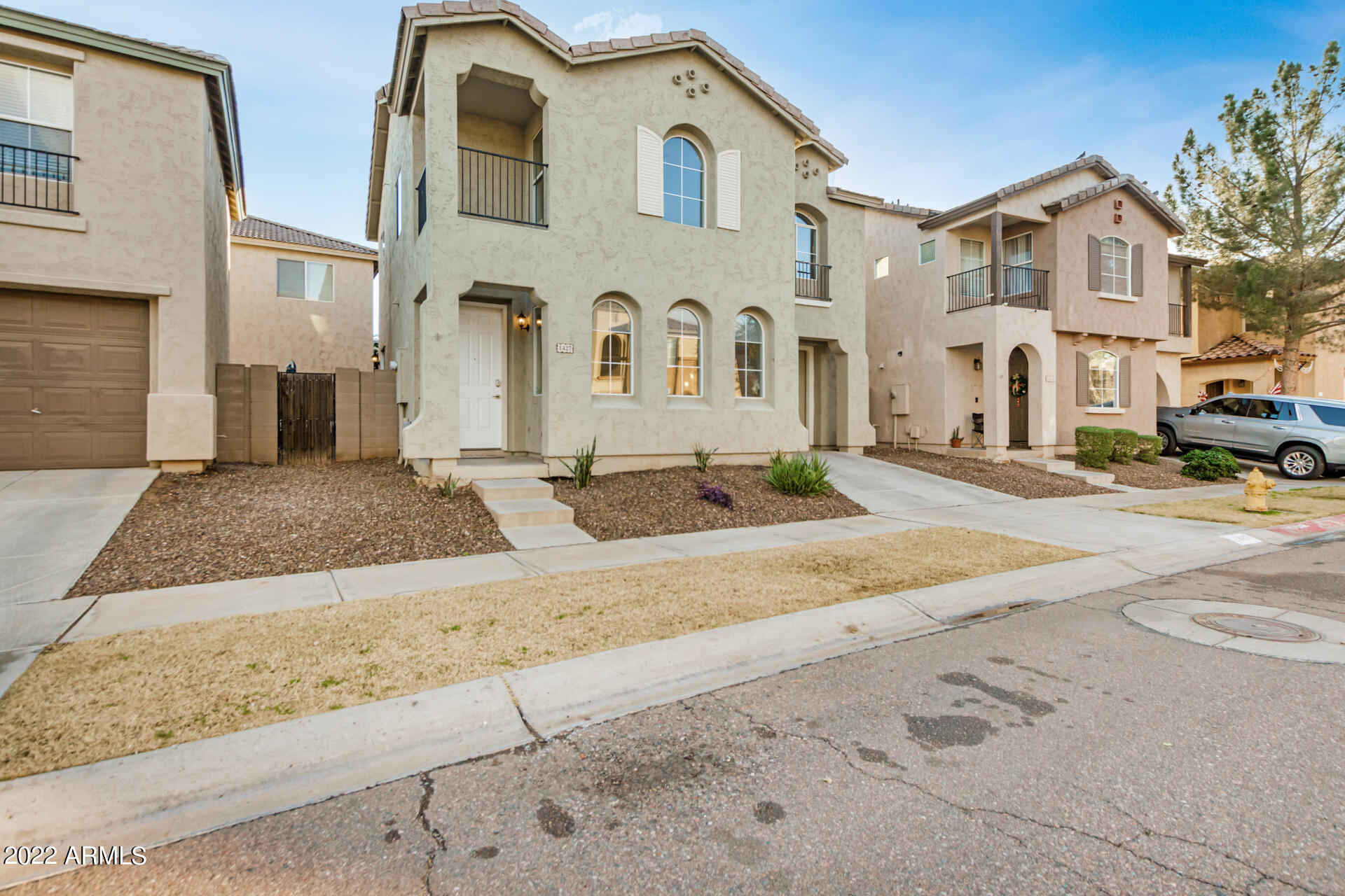 1427 East Romley Road Phoenix, AZ 85040 - Photo 41 of 46 10 - Romley