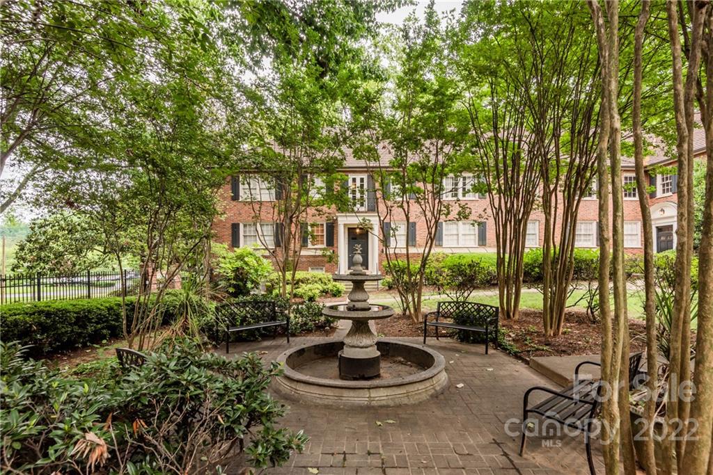 104 Colville Road Charlotte, NC 28207 - Photo 12 of 13 Gallery Image 12