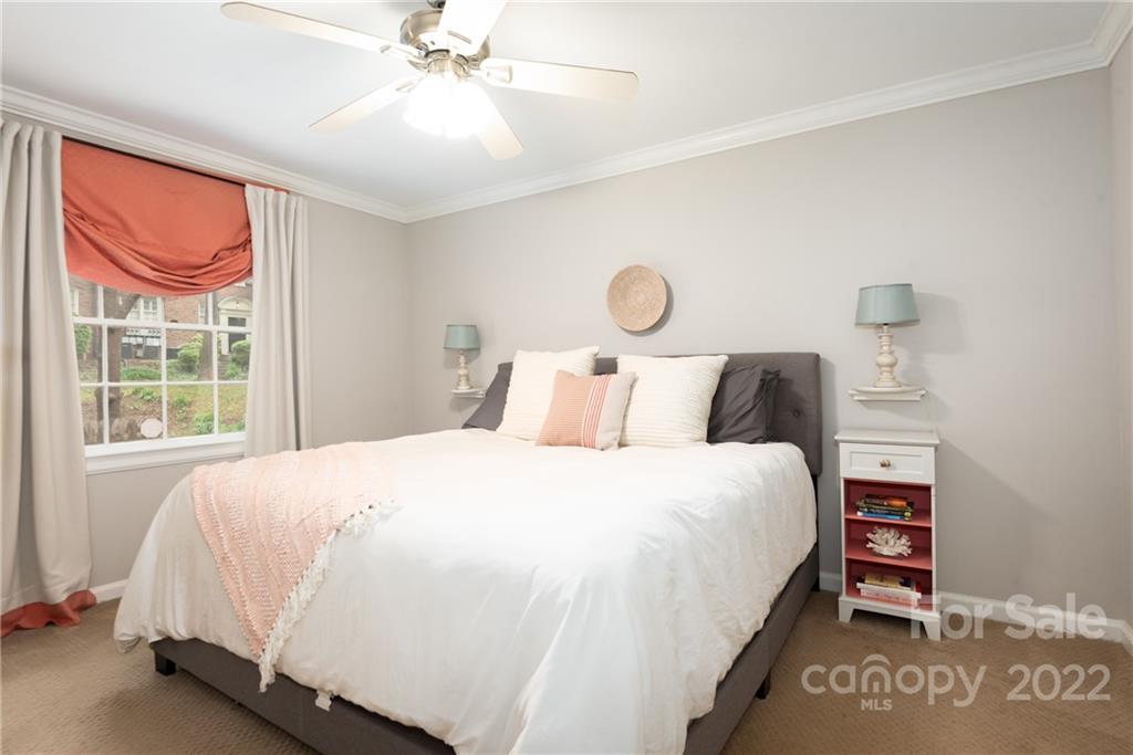 104 Colville Road Charlotte, NC 28207 - Photo 9 of 13 Gallery Image 9