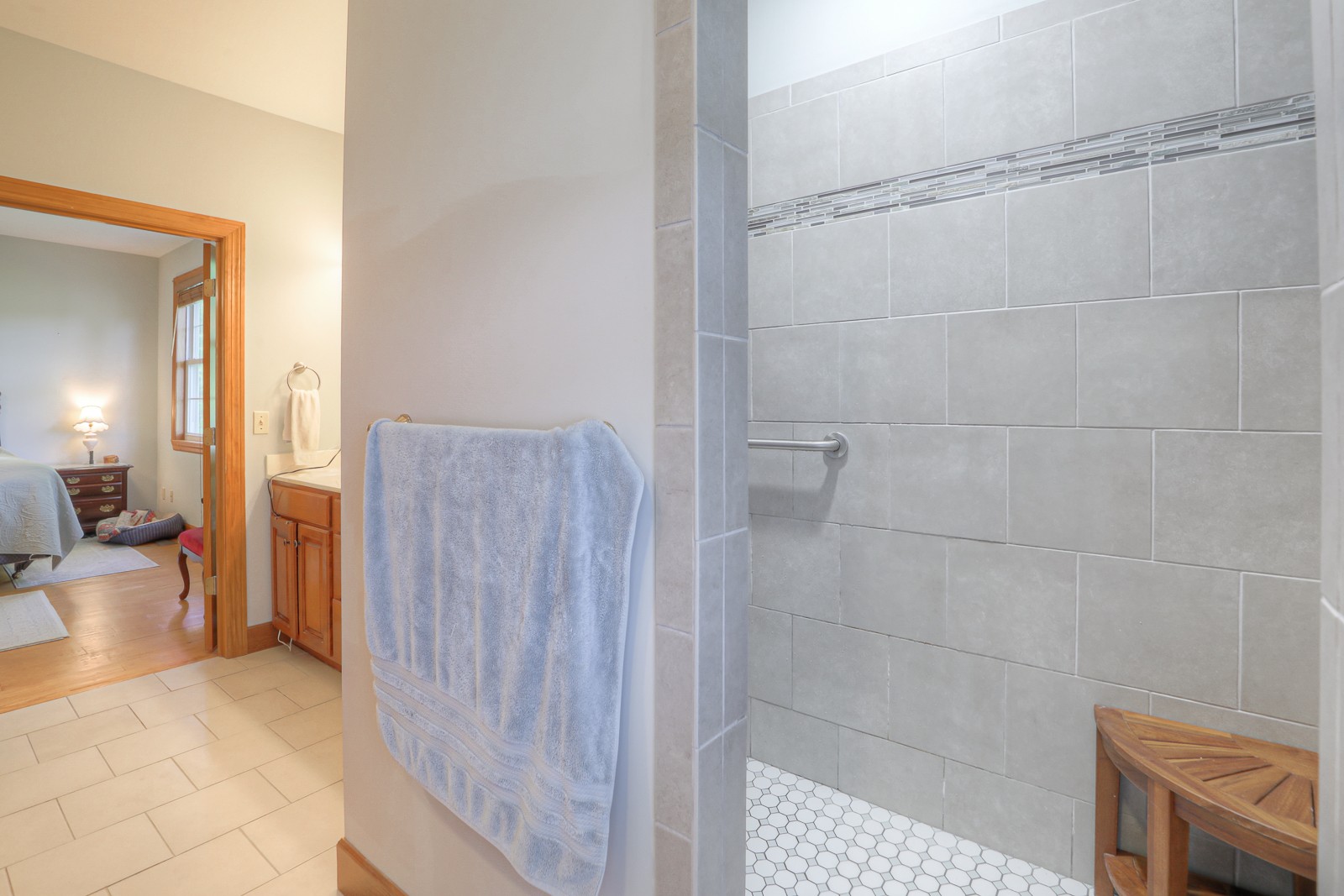 1421 Pea Ridge Road Manchester, TN 37355 - Photo 18 of 62 a bathroom with a shower