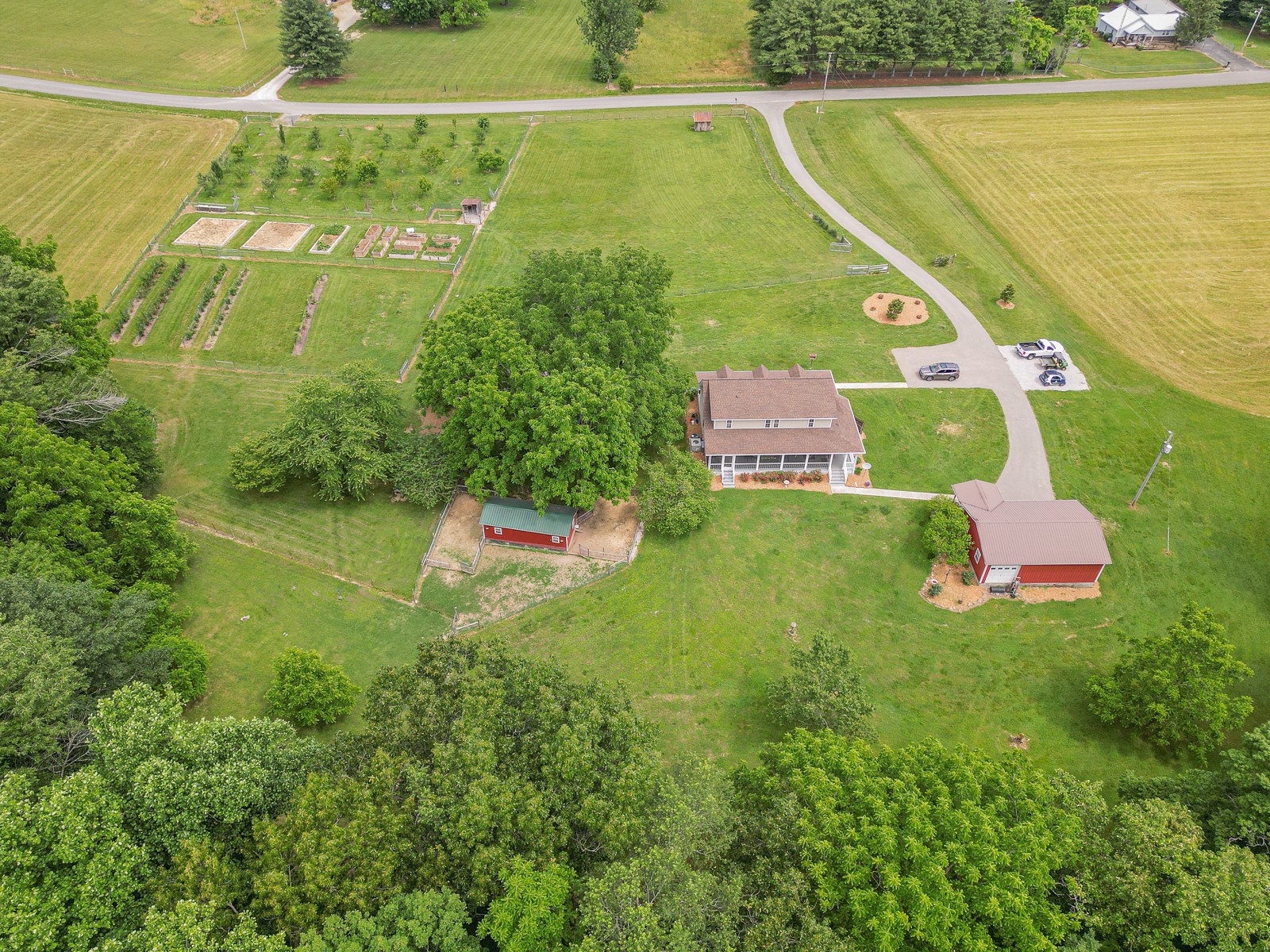 1421 Pea Ridge Road Manchester, TN 37355 - Photo 56 of 62 a view of a back yard