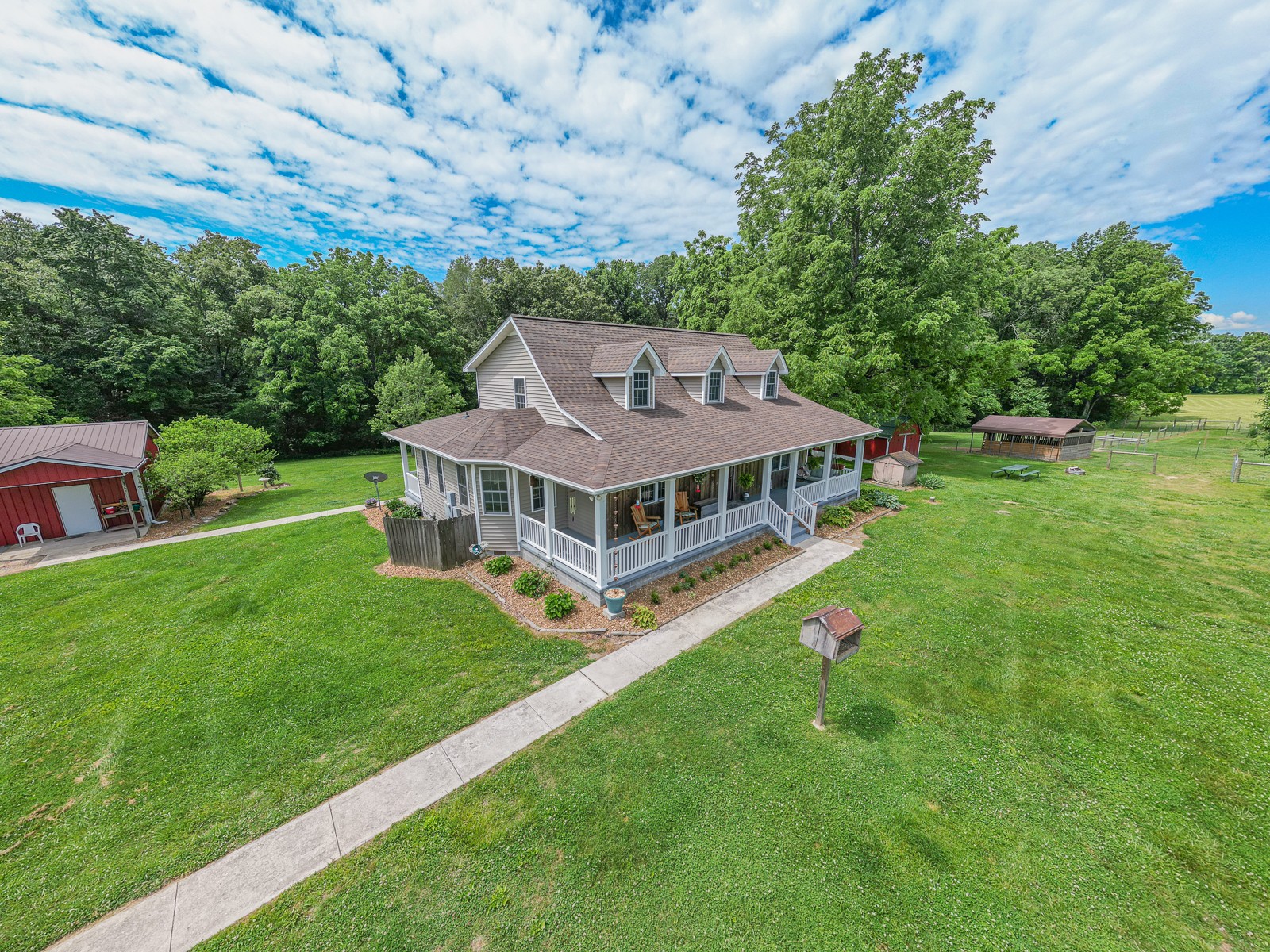 1421 Pea Ridge Road Manchester, TN 37355 - Photo 62 of 62 a house with a big yard