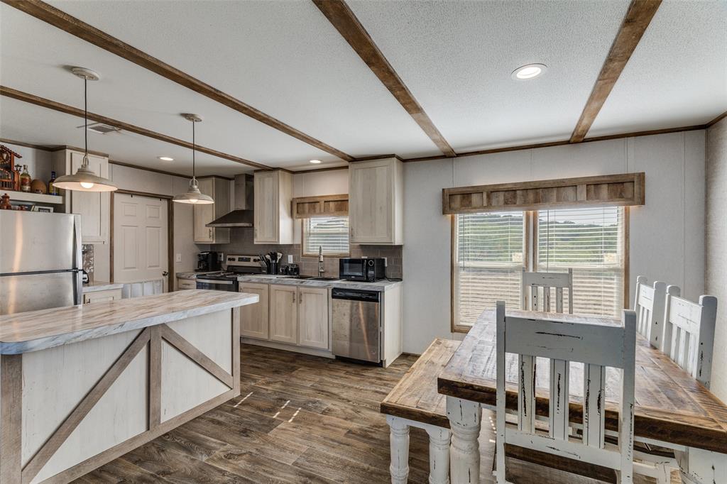 4599 Burwick Road Jacksboro, TX 76458 - Photo 8 of 33