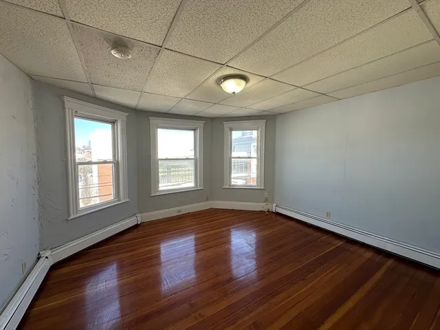 $2,000 | 78-80 Park Avenue, Unit 5, Revere, MA 02151