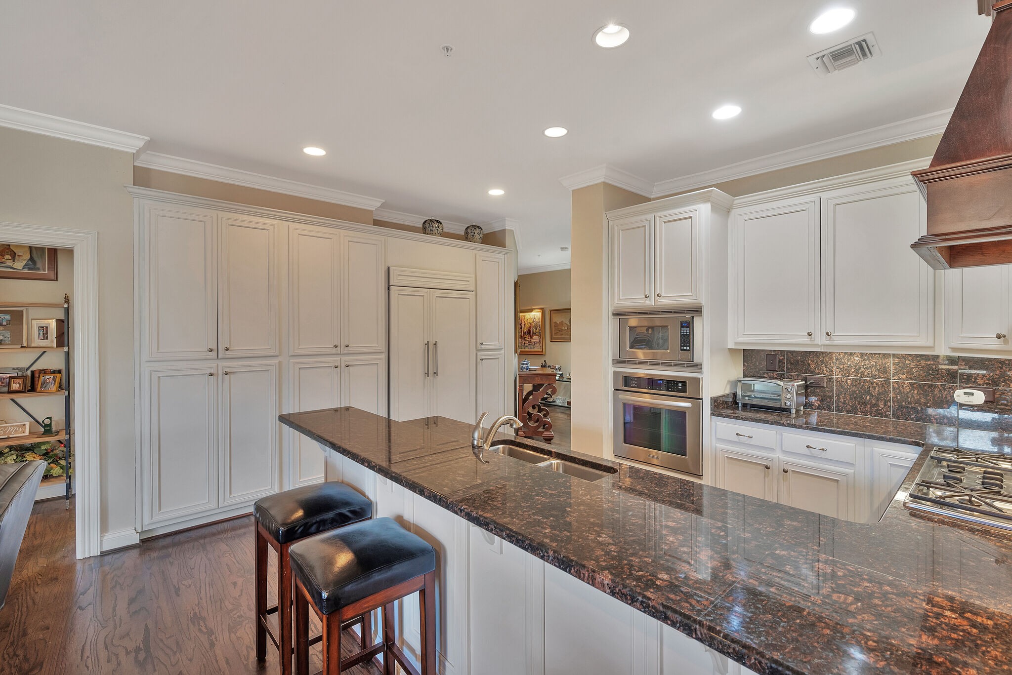 2411 Crestmoor Road, Unit 2 Nashville, TN 37215 - Photo 8 of 36 Gallery Image 8