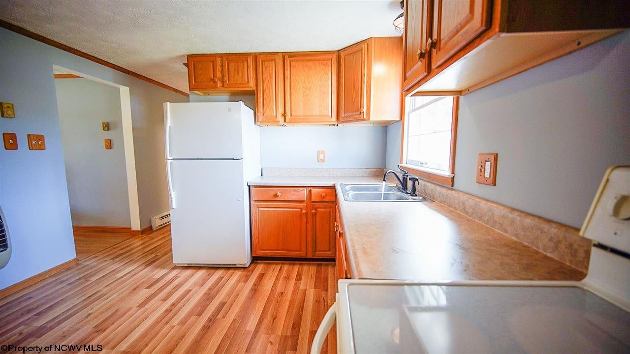 609 Vicksburg Road Buckhannon, WV 26201 - Photo 8 of 28 Gallery Image 8