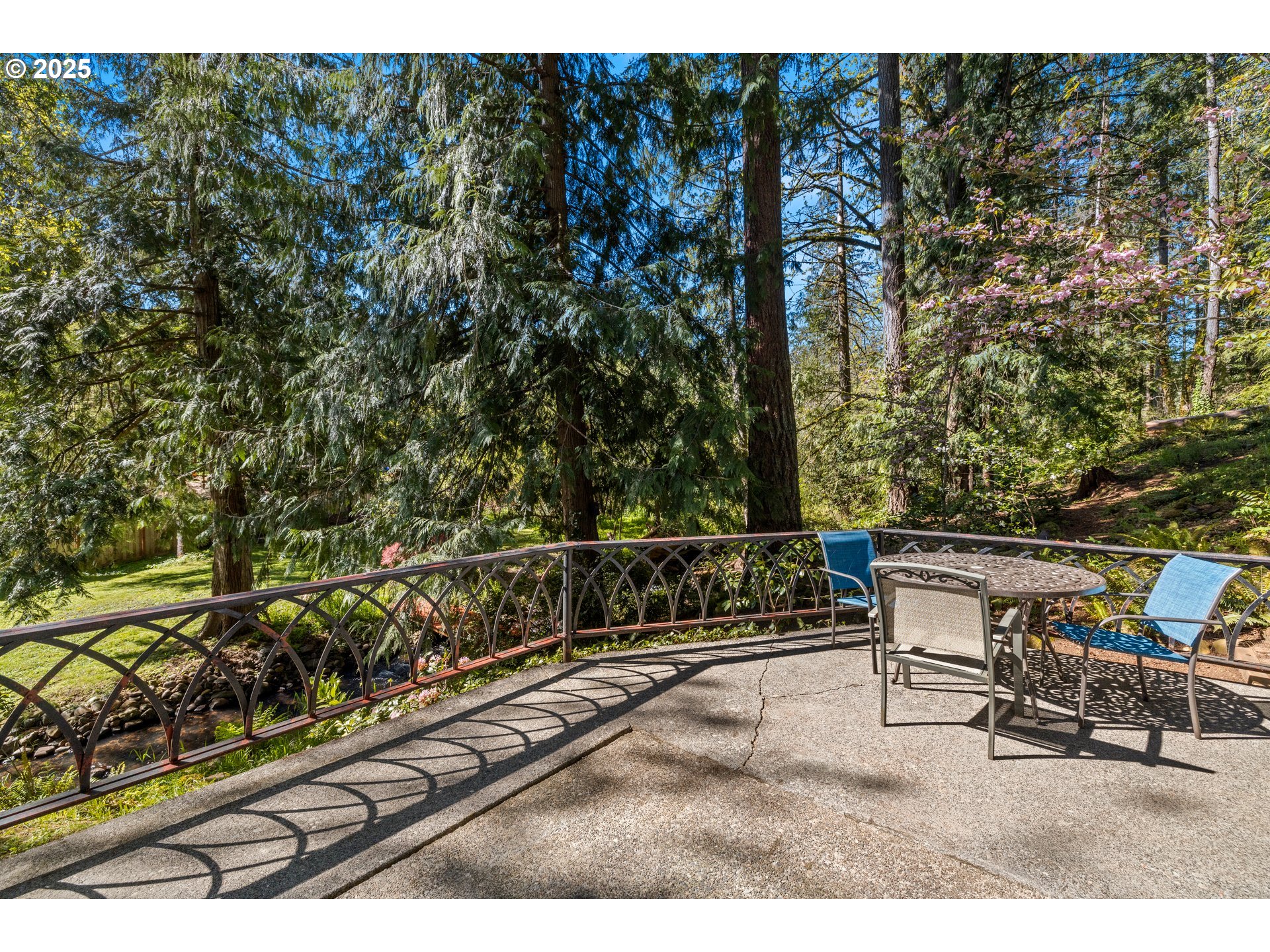 22345 South Poplar Road Estacada, OR 97023 - Photo 42 of 48 Patio