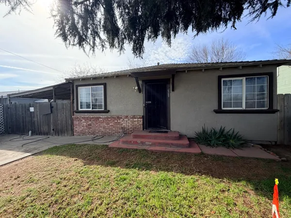 $310,000 | 6789 Cottage Street, Winton, CA 95388