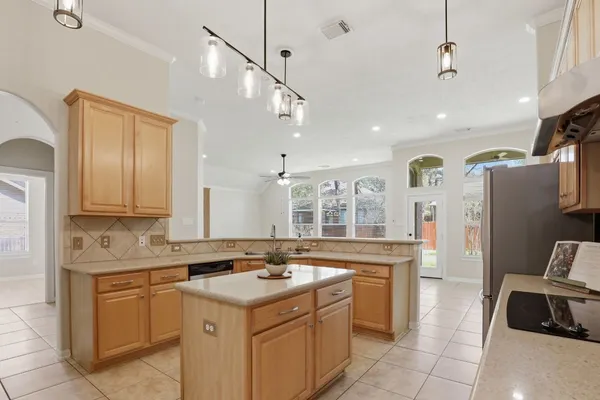 $412,000 | 2507 Franklin Woods Drive, Conroe, TX 77304