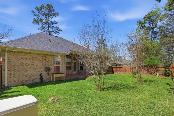 $412,000 | 2507 Franklin Woods Drive, Conroe, TX 77304