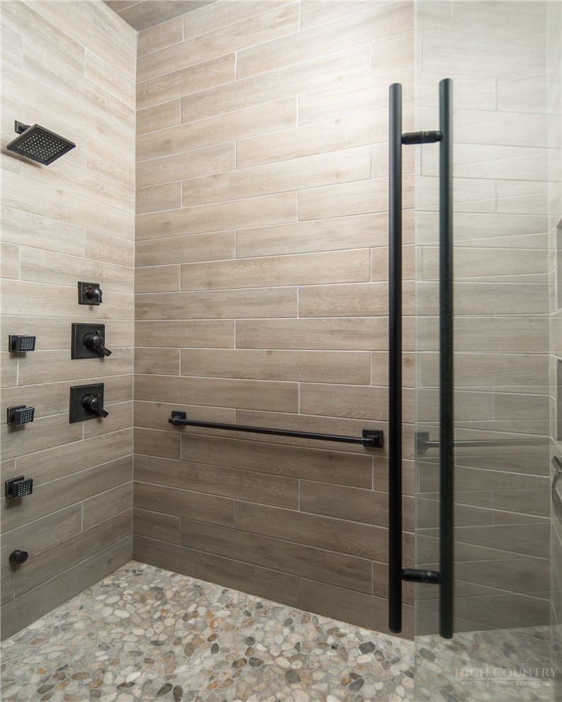 2274 Reynolds Parkway Boone, NC 28607 - Photo 22 of 50