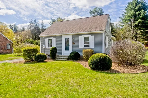 $399,900 | 289 Holyoke Road, Westfield, MA 01085